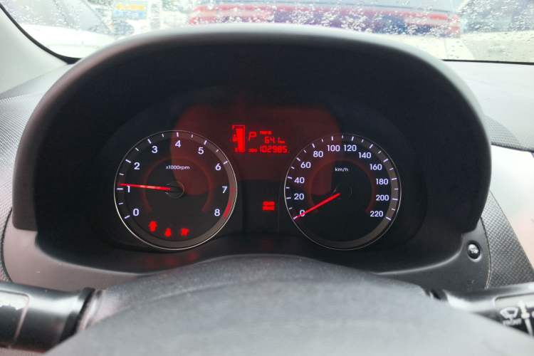 Used Hyundai Verna Ray 2014 1.4L Automatic TOP