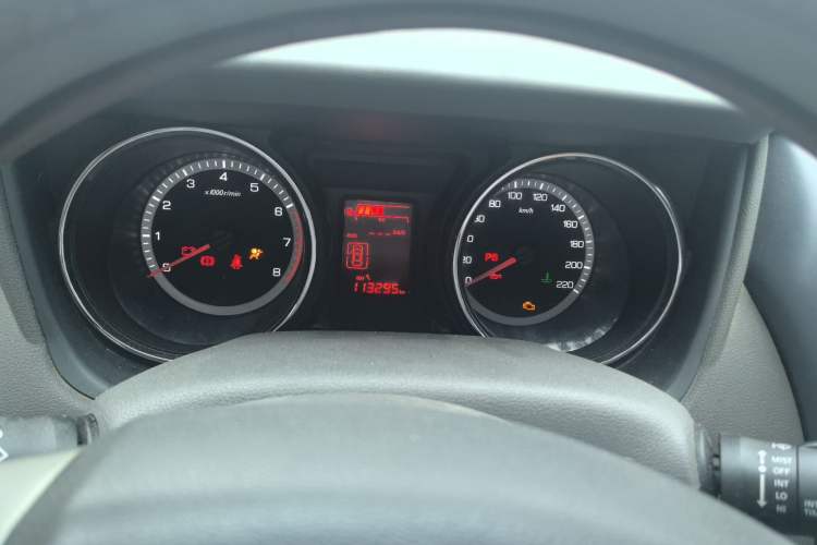 Used Dongfeng Aeolus A60 2014 1.6L Manual Luxury Model