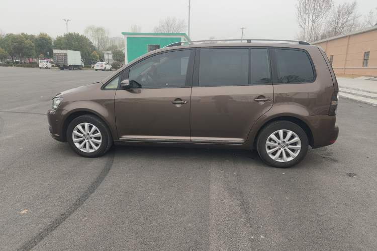 Used Volkswagen Touran 2013 1.4T DSG Brilliant Edition 7-Seater