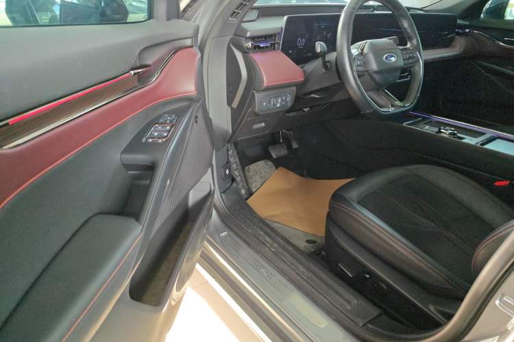 Used Ford Mondeo 2022 EcoBoost 245 Ultimate Model
