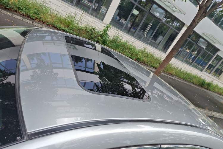 Used Mazda Atenza 2015 2.5L Blue Sky Prestige Edition
