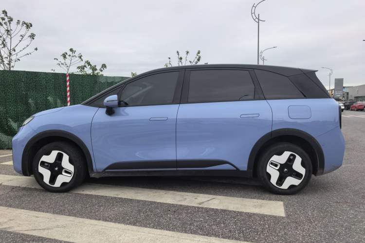 Used ARCFOX Kaola 2023 Parent-Child Edition Pro Exterior 4