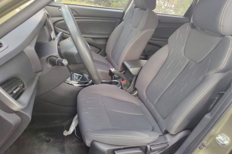 Used Land X2 2017 1.6L Manual Jingrui Edition
