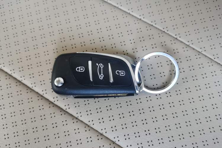 Used Wuling Hongguang 2019 1.5L S Comfort Edition China VI LAR