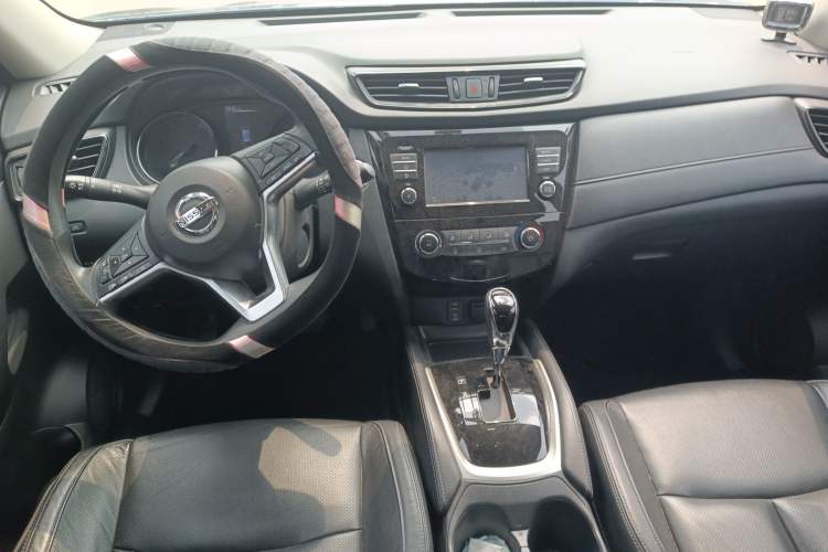 Used Nissan X-Trail 2017 2.0L CVT Comfort Edition 2WD
