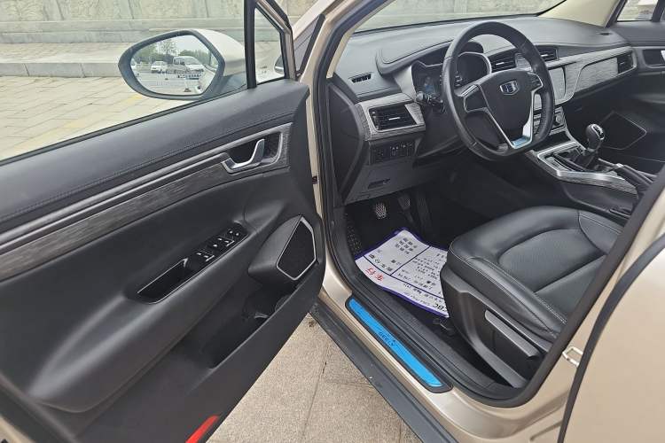 Used Geely Auto Emgrand GS 2018 Elegant Edition 1.8L Manual LingShang Model Driver Seat