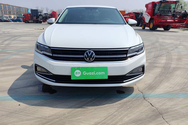 Used Volkswagen Bora 2021 1.5L Automatic Fashionable Smart Connectivity Version Front