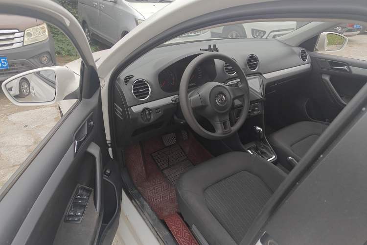 Used Volkswagen Jetta 2015 Value Edition 1.6L Automatic Comfort Version