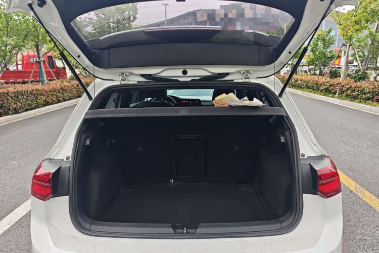 Used Volkswagen Golf 2021 280TSI DSG 30th Anniversary Edition Trunk