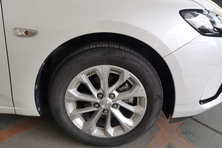 Used Chevrolet Monza 2024 1.5L Dual-Clutch Enjoyment Edition Exterior 2