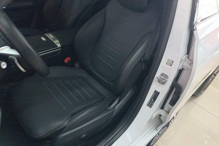 Used Mercedes-Benz C-Class 2024 Restyled C 260 L Sport Edition Left Front Seat