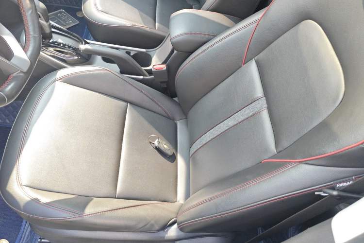 Used Chevrolet Trax 2021 Redline 335T CVT Luxury Edition China VI Standard