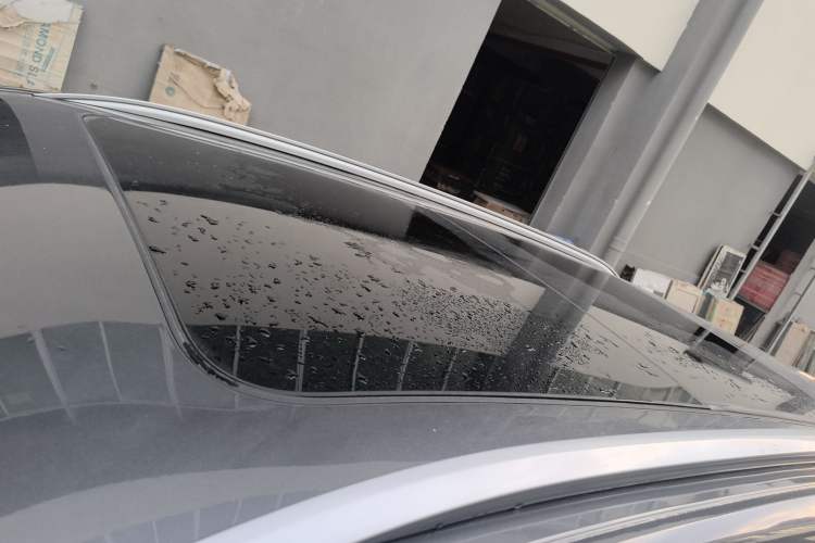 Used CHANGAN CS75 PLUS 2025 4th Generation UItra 2.0T New Blue Whale – Smart & Powerful Version Roof