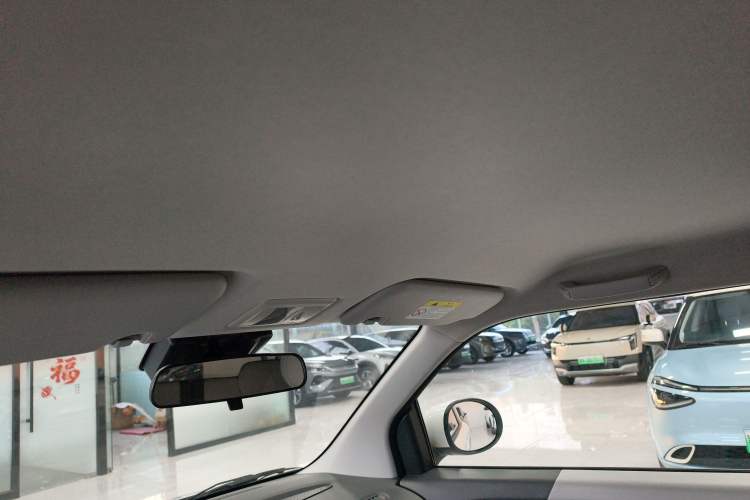 Used CHANGAN NEVO Lumin 2023 205km Xiangqin Version
