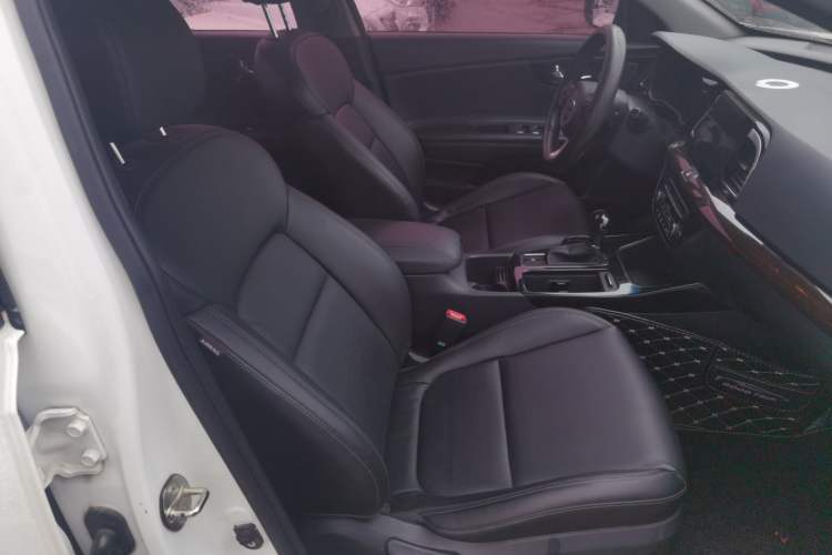 Used Kia K4 2014 1.8L Automatic DLX
