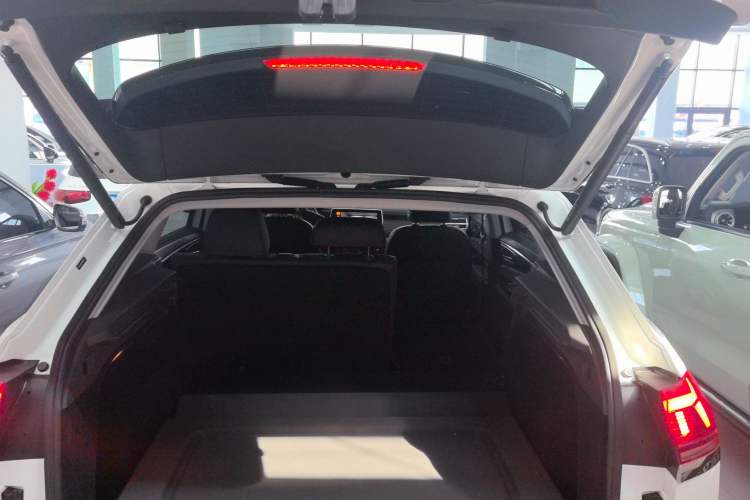 Used Volkswagen Teramont X 2021 380TSI Four-Wheel Drive Luxury Edition Trunk