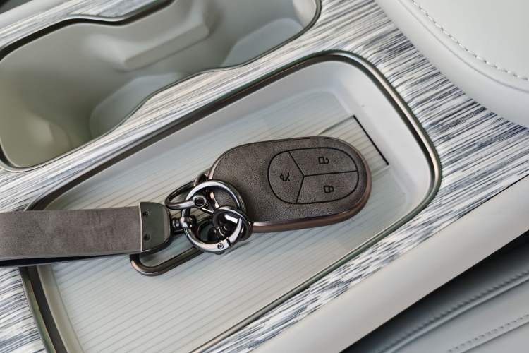 Used Nio ET7 2024 75 kWh Executive Signature Edition
