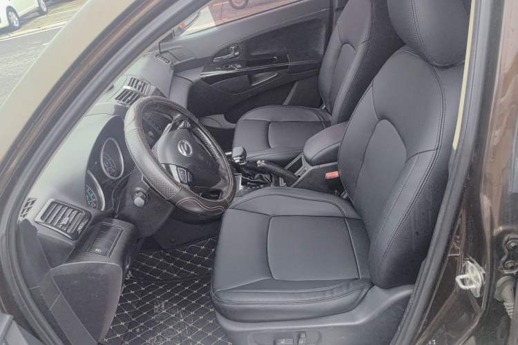 Used Land X5 2014 2.0T Automatic Innovation Edition
