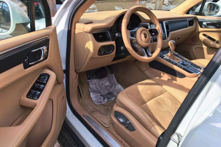 Used Porsche Macan 2016 Macan 2.0T
