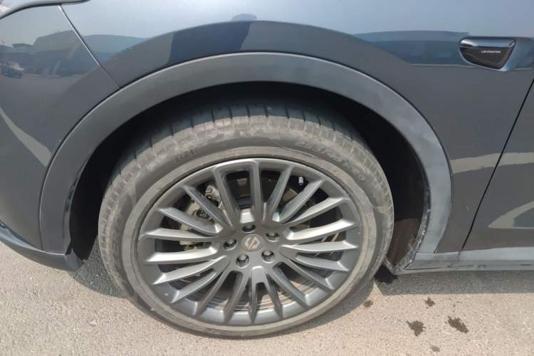 Used Leapmotor C11 2023 Extended-Range 285 Comfort Edition Exterior 1