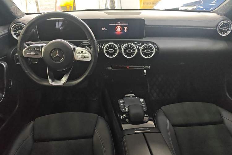 Used Mercedes-Benz A-Class 2020 Restyled A 200 L Sport Sedan Fashion Version