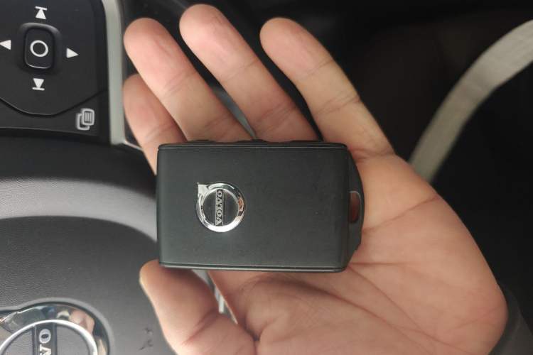 Used Volvo XC60 2019 T5 4x4 Smart Edition China V Standard
