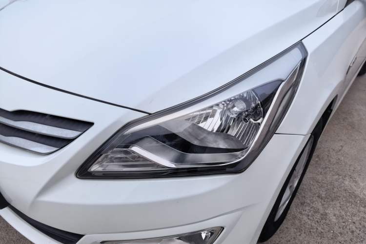 Used Hyundai Verna (older generation) 2016 1.4L Automatic Smart GLS