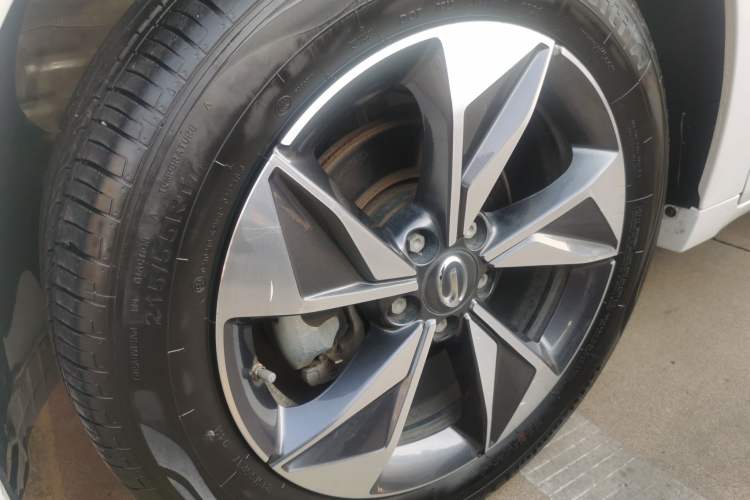 Used GAC Trumpchi M6 2023 PRO 270T DCT Luxury Edition
