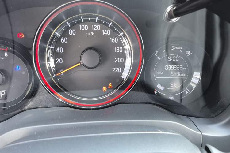 Used Honda XR-V 2017 1.8L EXi CVT Comfort Version Odometer Close Up