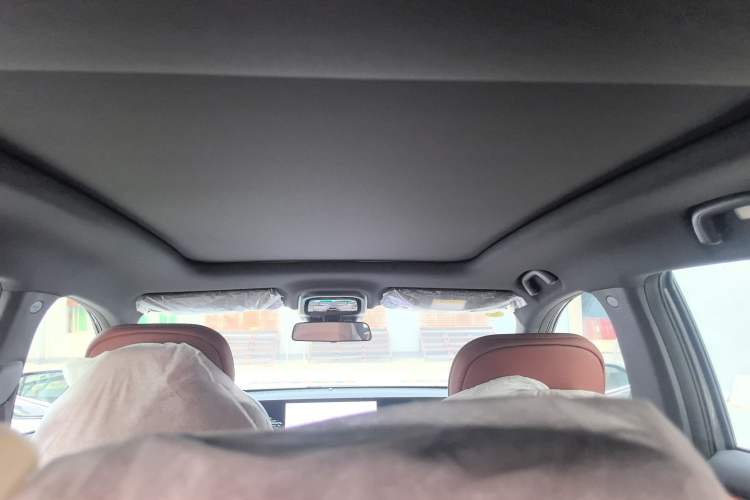 Used CHANGAN CS75 PLUS 2025 4th Generation UItra 2.0T New Blue Whale – Smart & Powerful Version Headliner