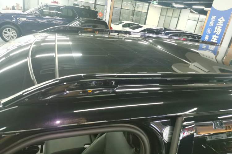 Used Land Rover Discovery 2024 360 PS S