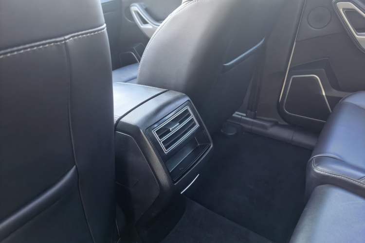 Used Zotye Domy X7 2017 Upgraded Edition 2.0T DCT Huangshan Model 7 Seats