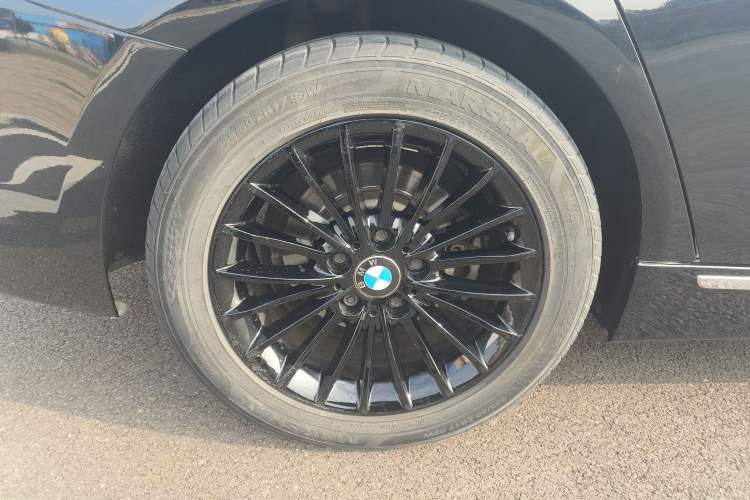 Used BMW 3 Series 2015 320Li Luxury Design Package