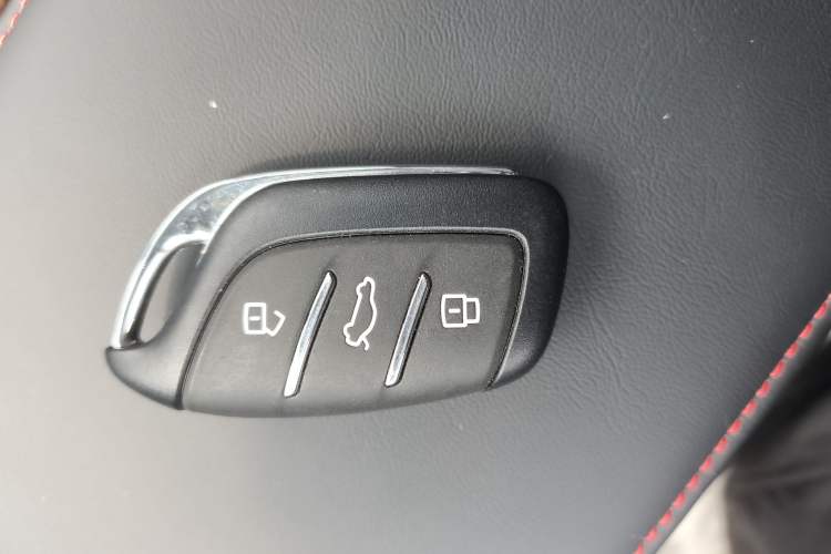 Used MG 5 2023 180 DVVT Manual Fashion Edition
