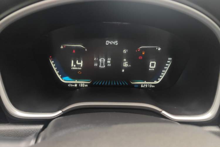 Used SWM G05 2019 2.0L Manual Luxury Edition
