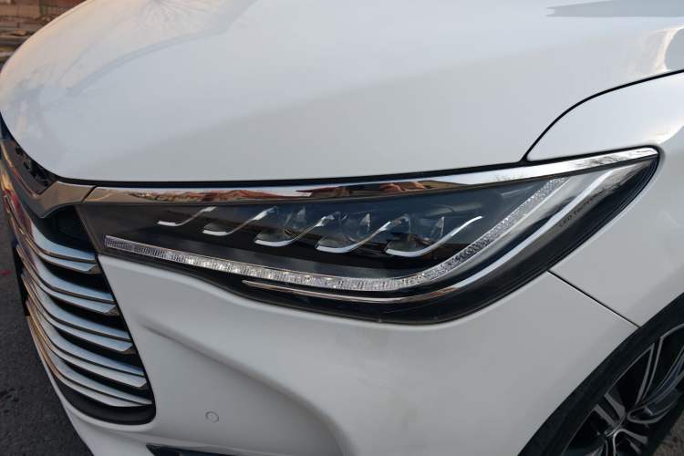 Used BYD Song MAX New Energy 2019 DM 1.5T Smart Connect Zhiyao Model 6 Seats China VI Standard