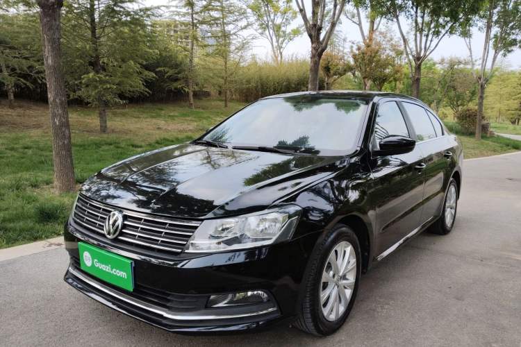 Used Volkswagen Lavida 2015 1.6L Automatic Comfort Edition