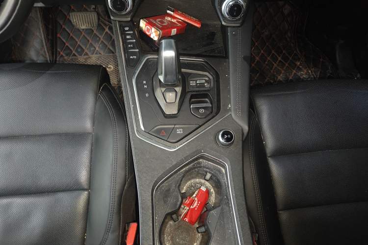 Used Lynk & Co 01 2021 2.0TD Two-Wheel-Drive Pro Trim
