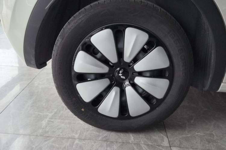 Used Wuling Bingo 2024 333 km Enjoyment Version
