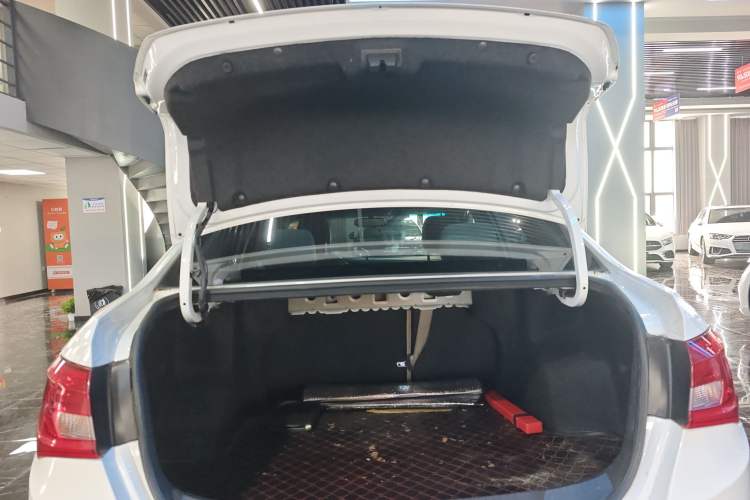 Used Buick GT 2015 15N Automatic Elite Version
