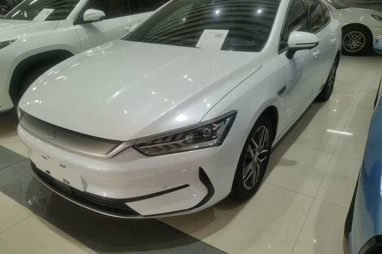Used BYD Qin PLUS 2021 EV 500KM Premium Model