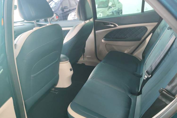 Used ORA Good Cat 2021 400km Standard Range Athena Edition Lithium Iron Phosphate Interior 2