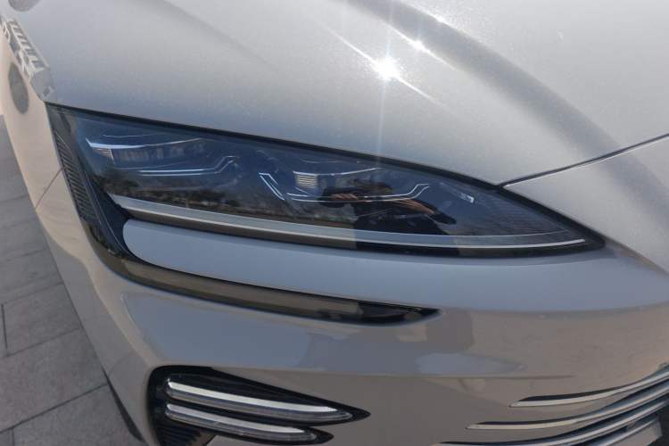 Used BYD Song PLUS New Energy 2024 HONOR Edition DM-i 71km Luxury Model