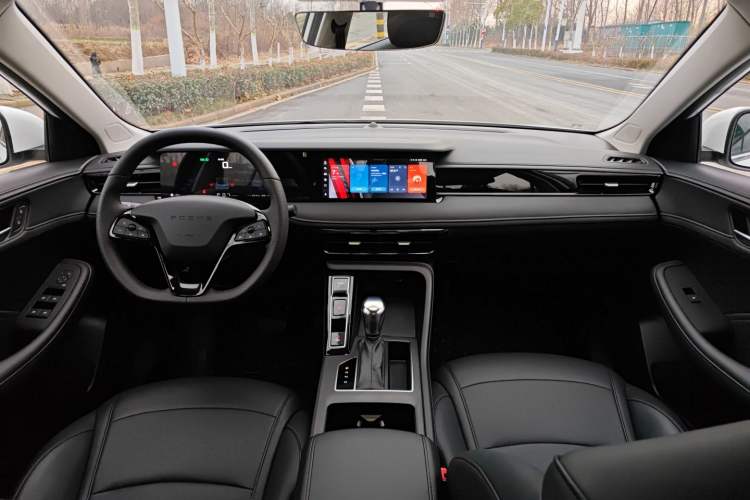 Used Roewe i5 2023 1.5L CVT Luxury Edition