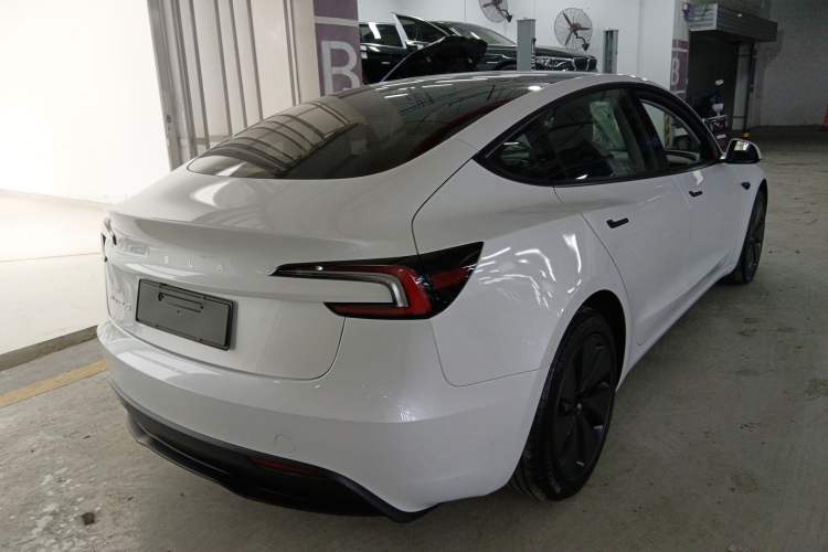 Used Tesla Model 3 2025 Rear-Wheel-Drive Version