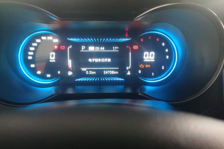 Used JETOUR X70M 2020 Revised Version 1.5T DCT Companion Edition 6 Seats