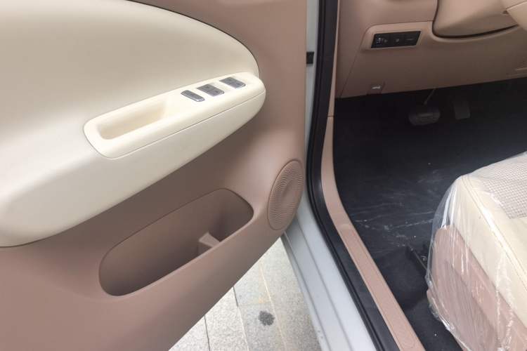 Used Wuling Hongguang MINIEV 2025 Four-Door Version Advanced Edition