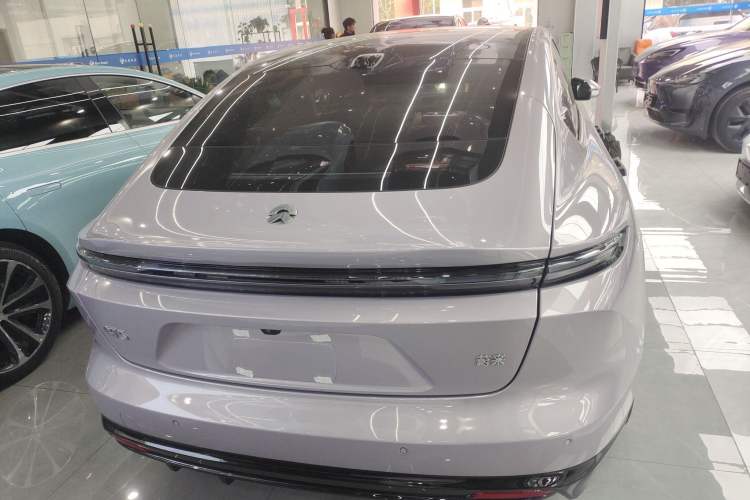 Used Nio ET5 2025 75 kWh
