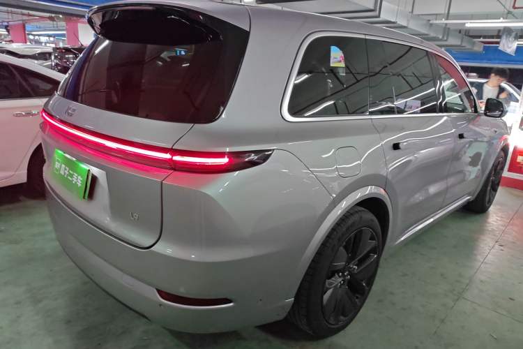 Used Li Auto L9 2022 Max model Rear Right 45 Deg