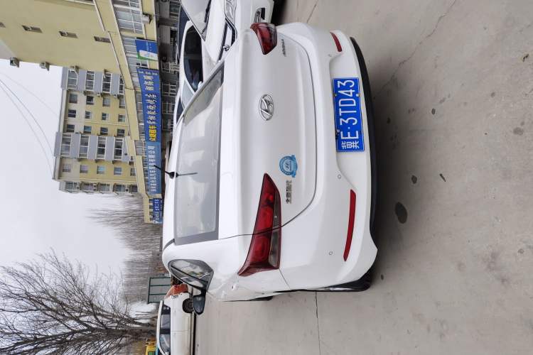 Used Hyundai Verna (new generation) 2016 1.4L Manual Cool Edition GLS